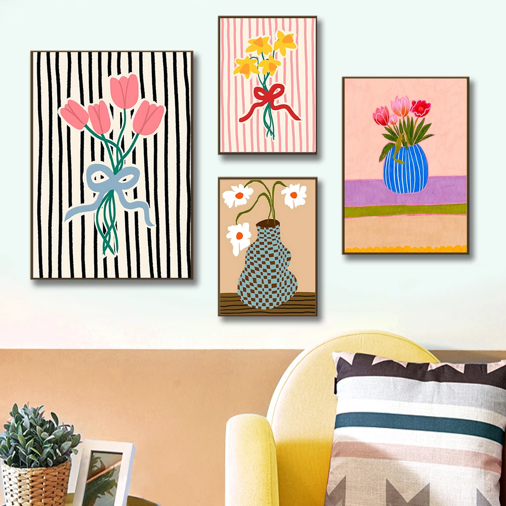 Home Decor Vase With Flowers - Vintage Botanical Poster Stripes Flower Vase