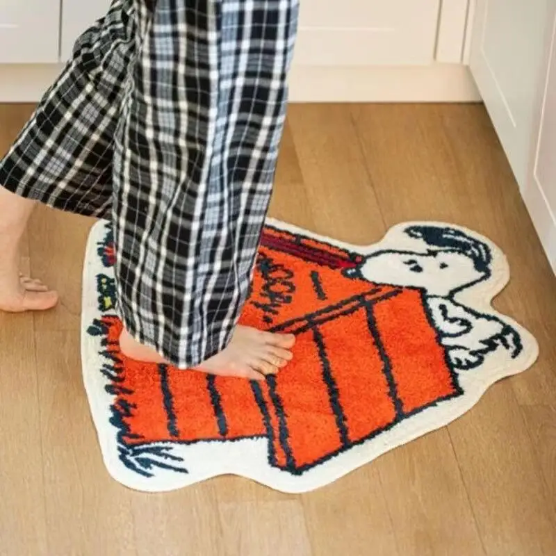 Cute Cartoon Snoopy House Shap - Home Decor Online review and price