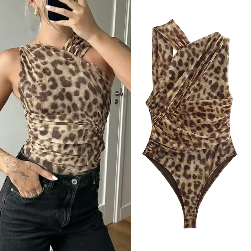 MUJER 2025 Woman Body Leopard  - Home Decor Zara review and price